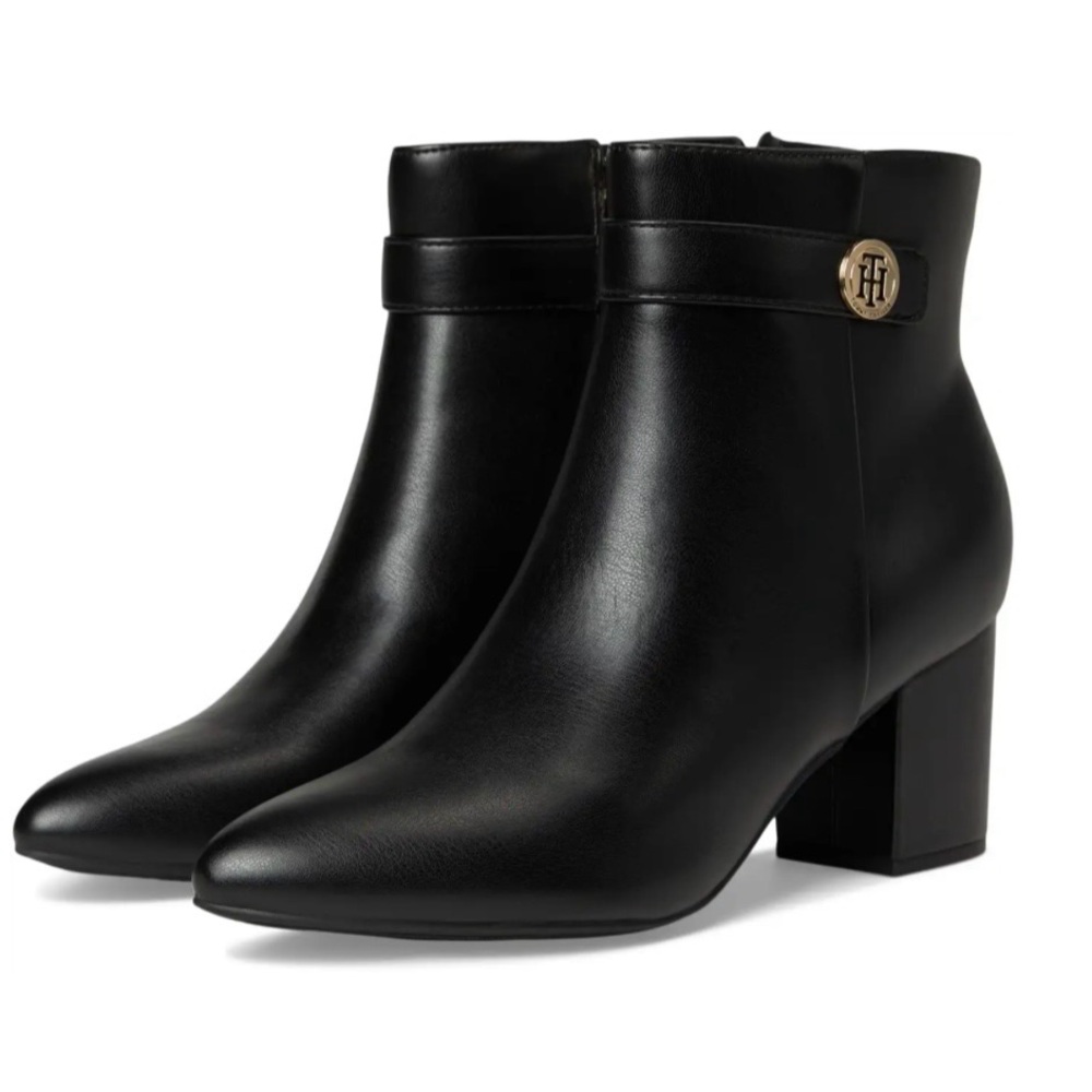 Tommy Hilfiger Women’s Black Leather Block Heel Ankle Booties